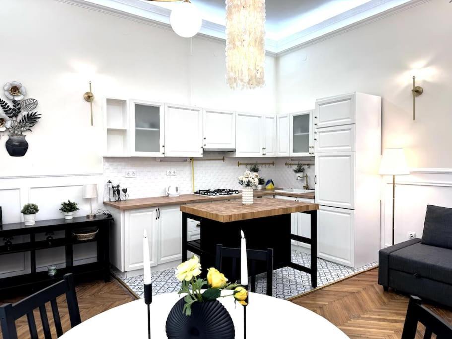 F1 Ultra Danube Flat Apartamento *