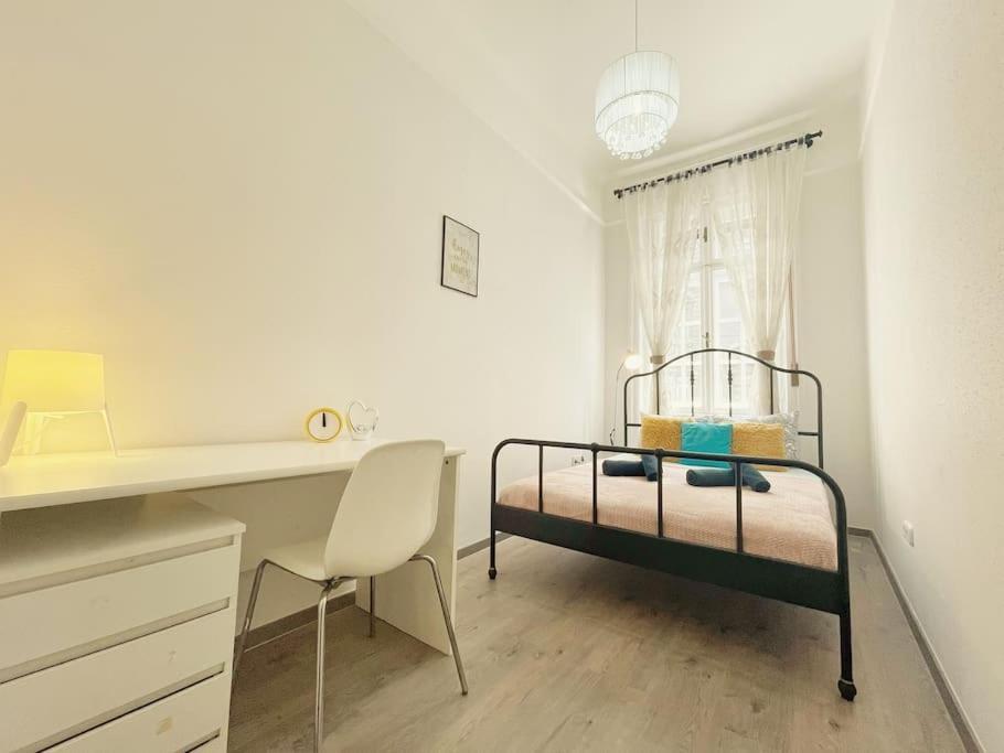 Y1 Central Station Central Flat Apartment