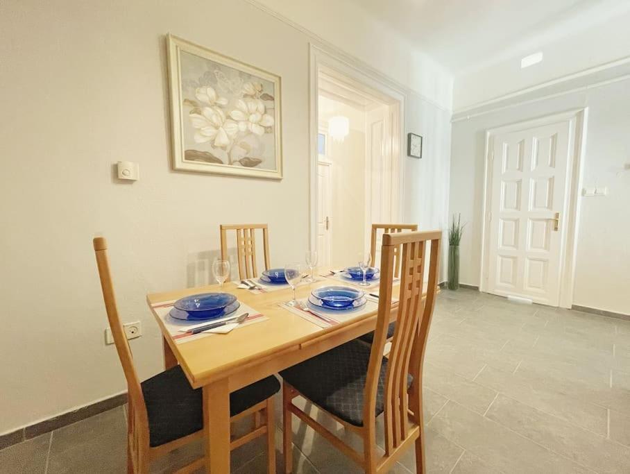Y1 Central Station Central Flat Appartement Boedapest