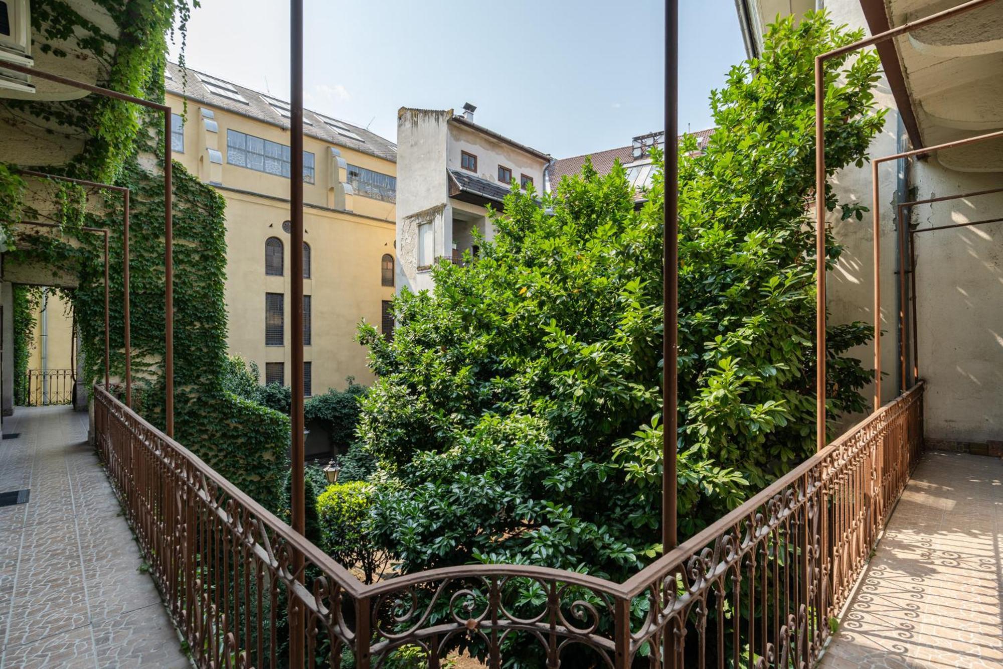 Eco Den Budapest