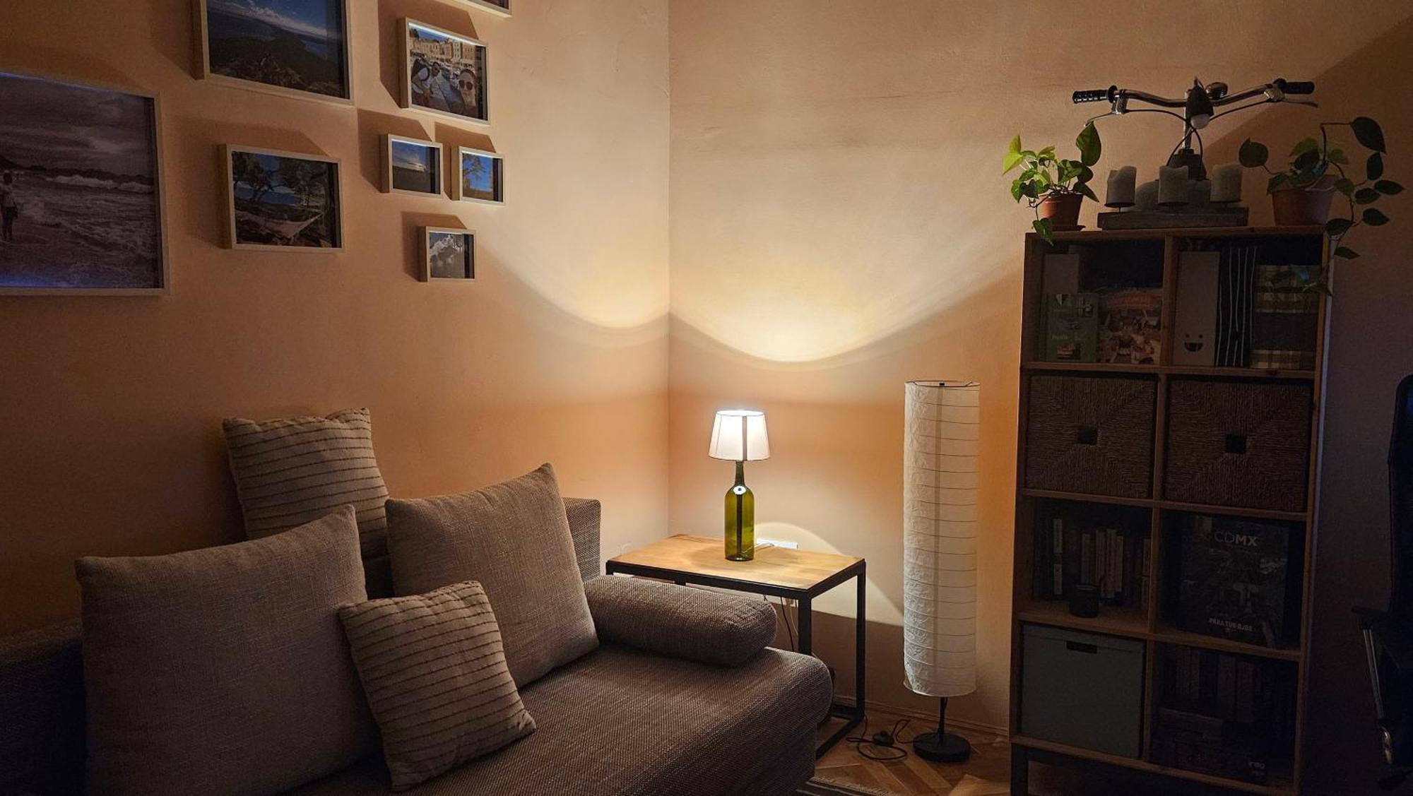 Apartment Citypark Getaway Quiet Historic Flat & Free Parking