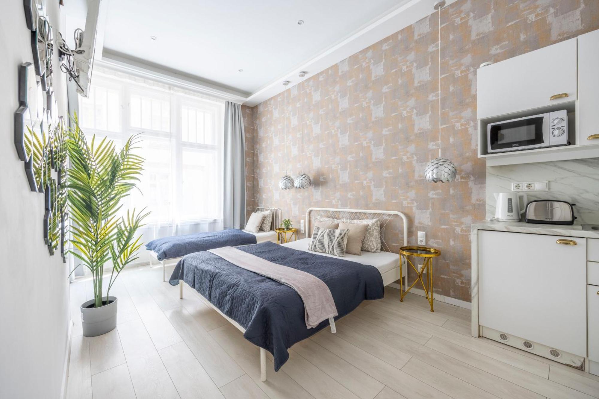 Exclusive Private In The Center Of Bp W 4bedrms, 4 Bathrms Apartment