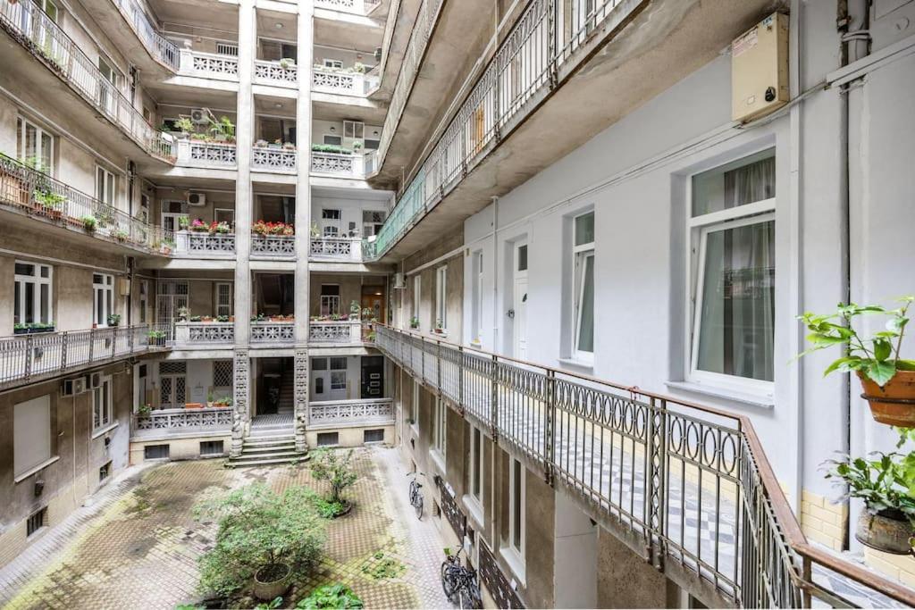 In Heart Of Bartok Bela Boulevard Apartamento *