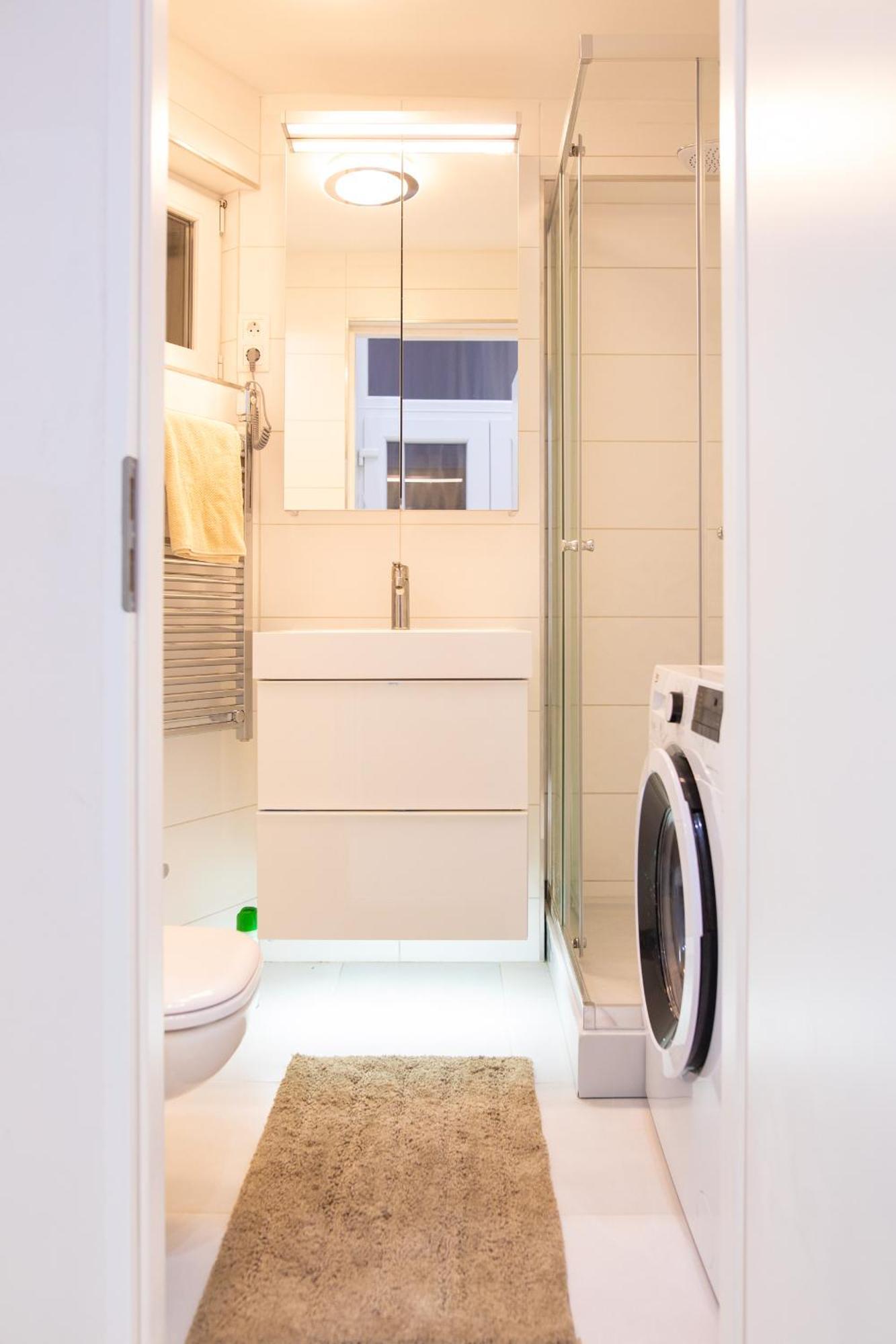 Hidden Getaway With Two Bedroom By The St Stephen's Basilica * Budapest