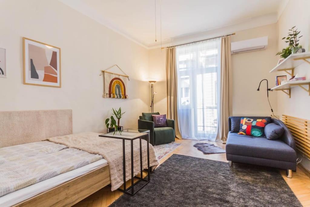 Sunny Bright, Centrally Located, Ac Balcony By Nw Lejlighed *