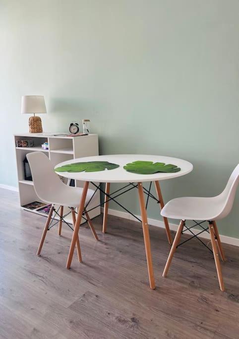 Apartamento Urban Green Oasis In The Center Of *