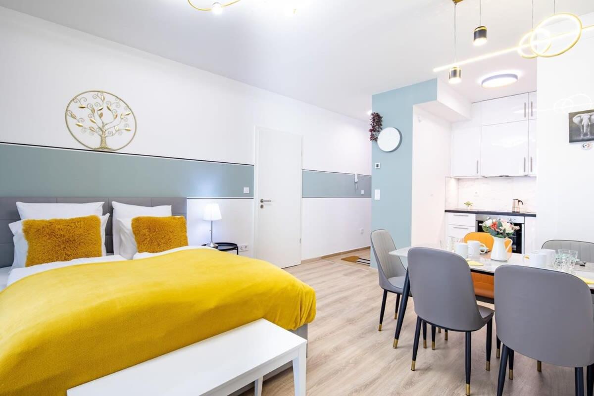 Apartamento Free Parking - Balcony - Sunny - New *
