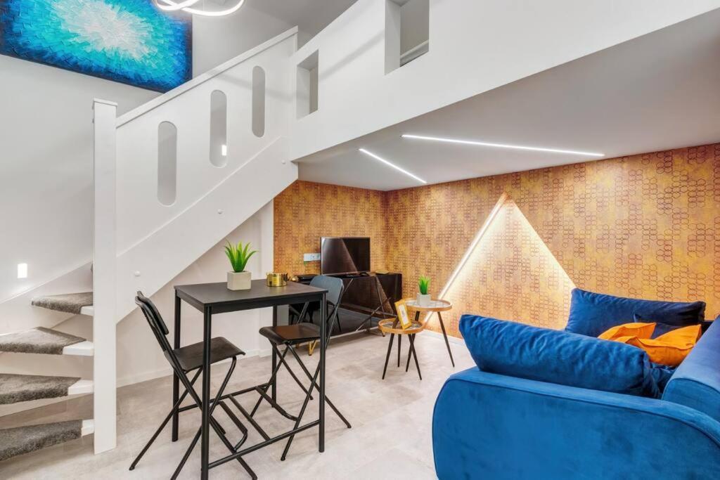 Modern Luxe Retreat Boedapest