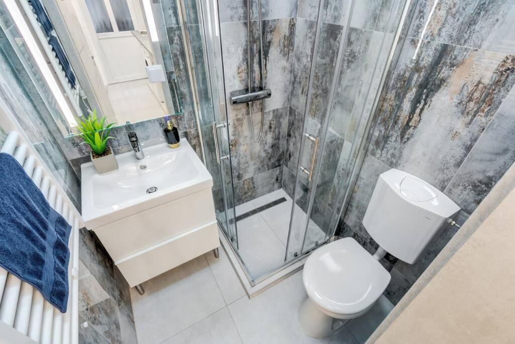 Modern Luxe Retreat Apartamento