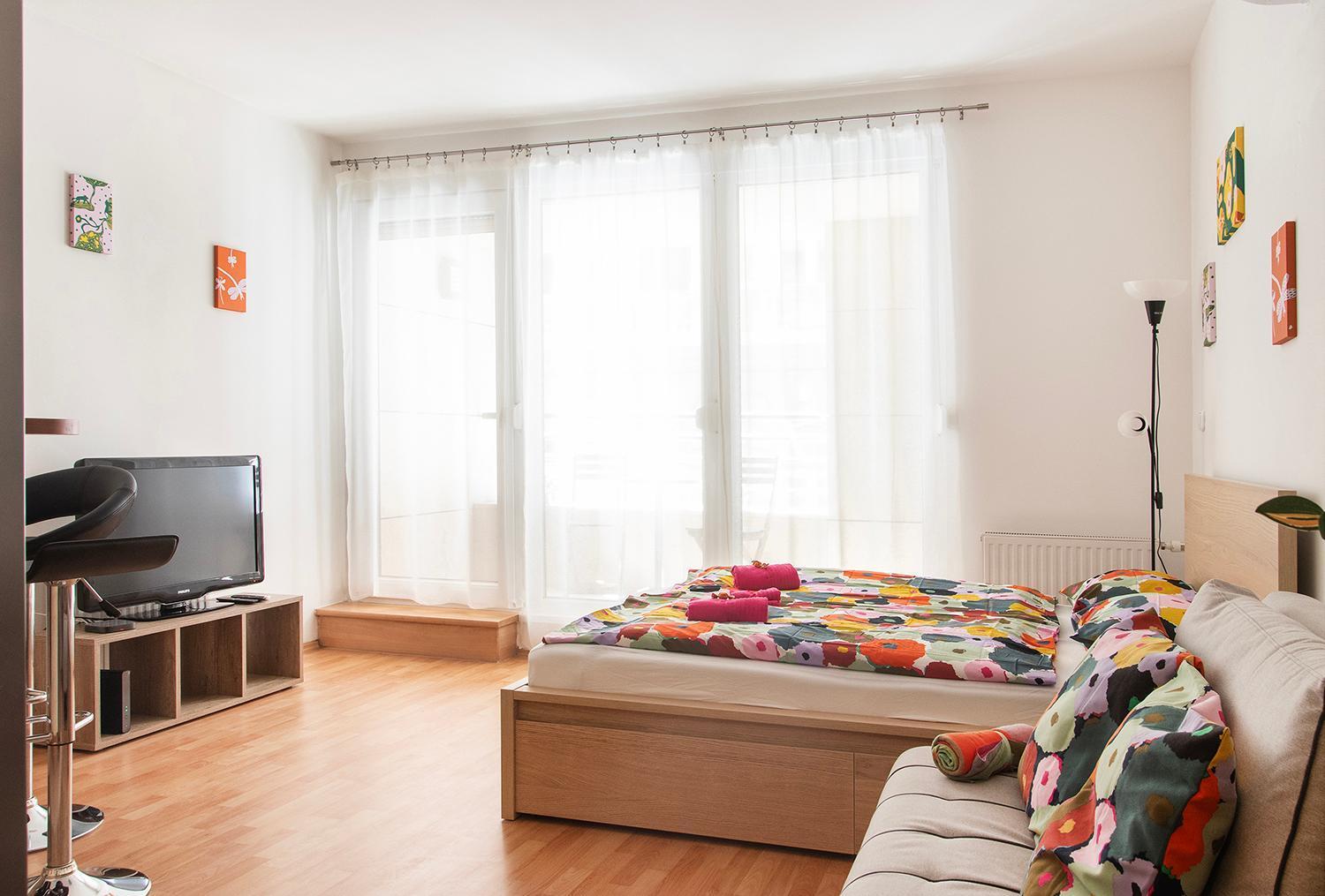 Corvin Gem2 With Parking * Budapest