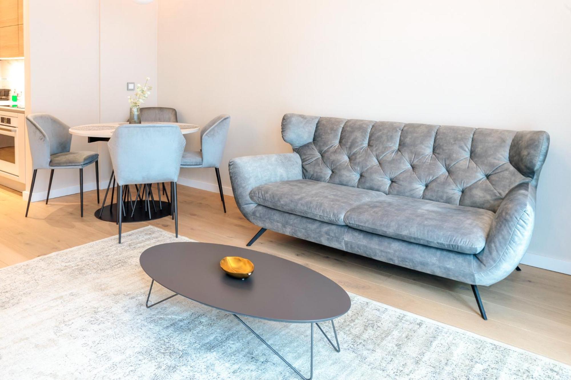 Emerald Downtown Luxury By Continental Group Aparthotel