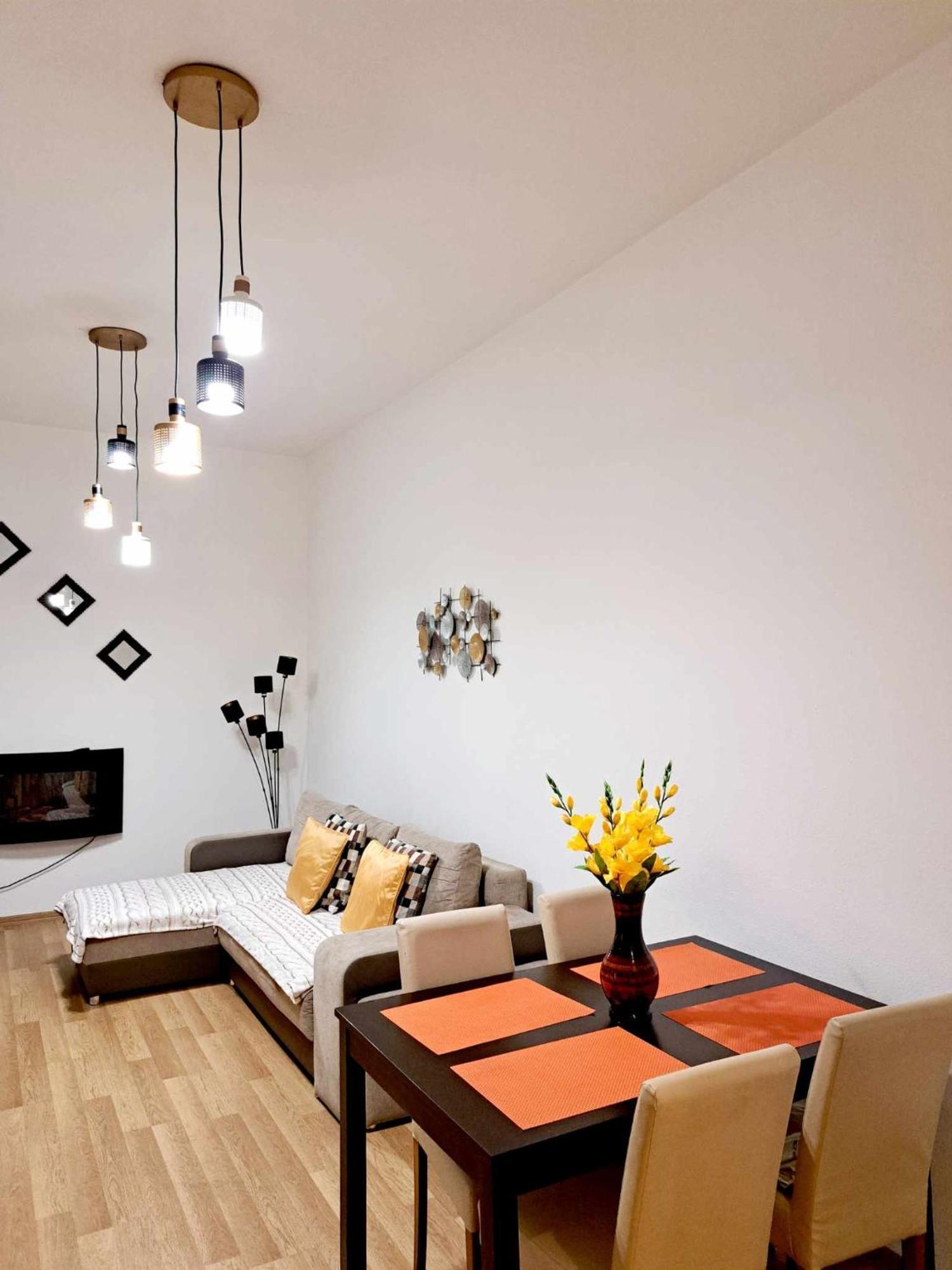 Whitefield Budapest