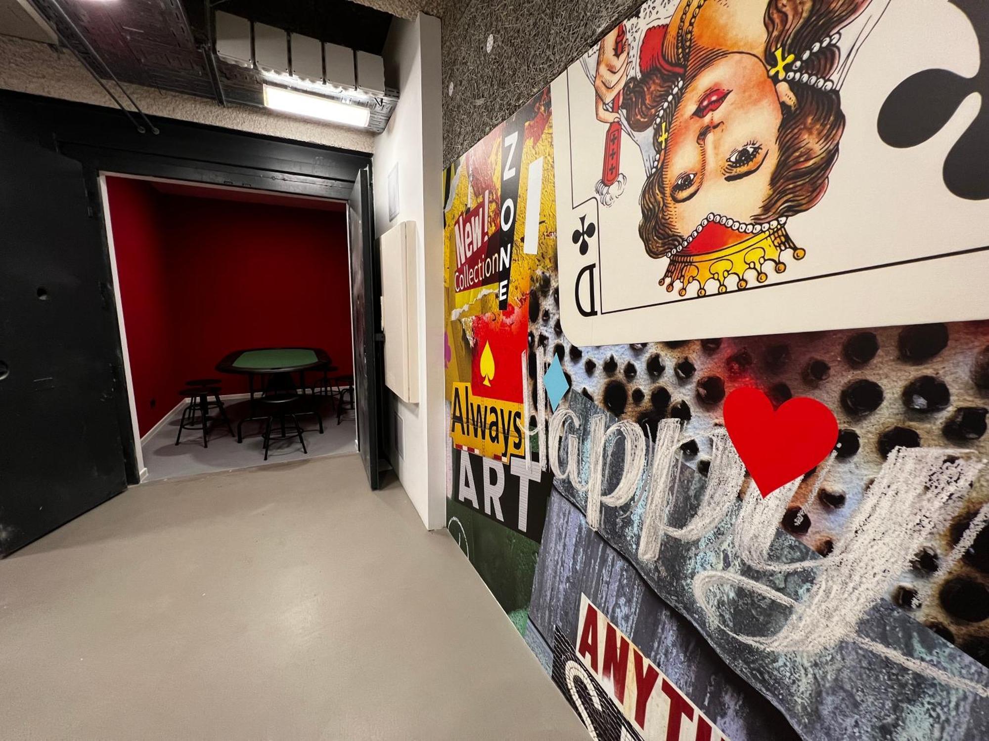 Aparthotel In *