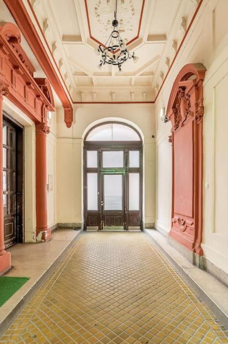 Deluxe Retreat - Free Parking Budapest