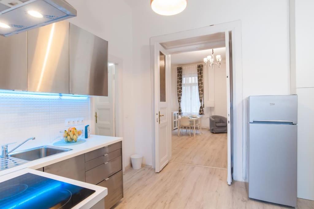 Appartamento New Ultra-central Design *