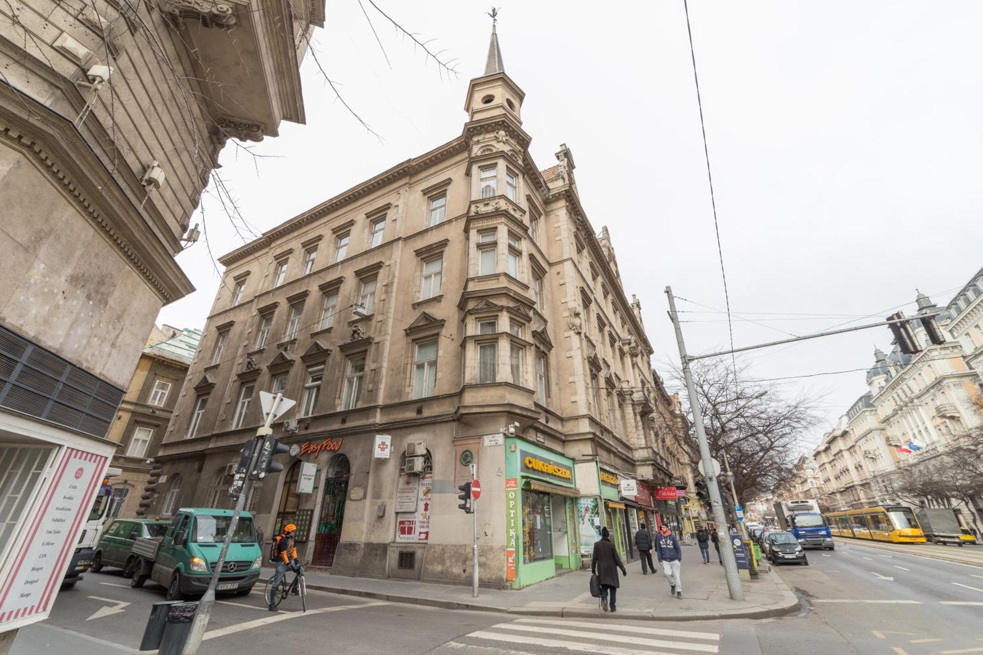 Apartamento Best Seasons Spa Central Budapest