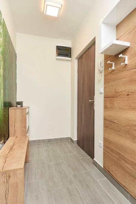 Bb23 New Flat Apartment *