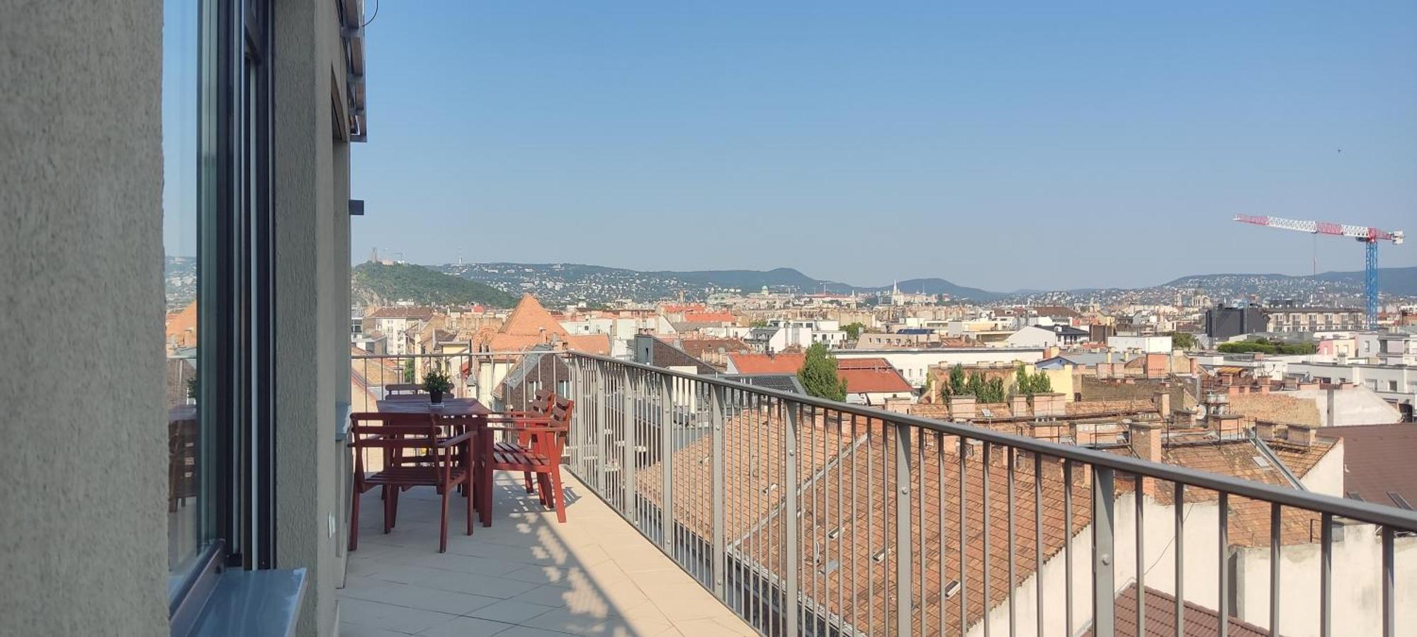 Aparthotel Corvin Center