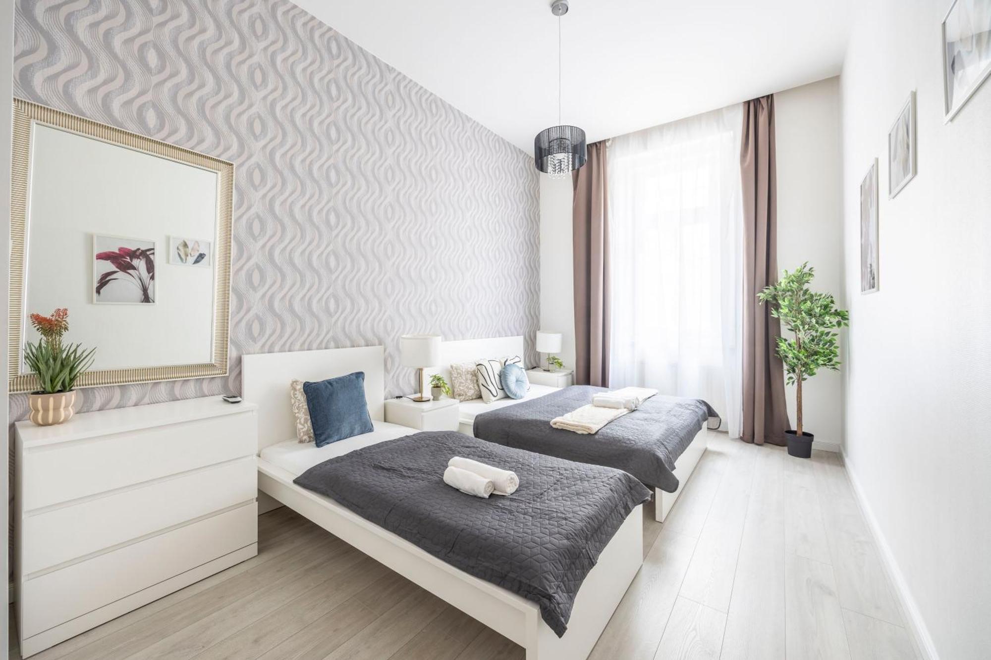 Exclusive Downtown Dream By Prestige Gallery * Budapest