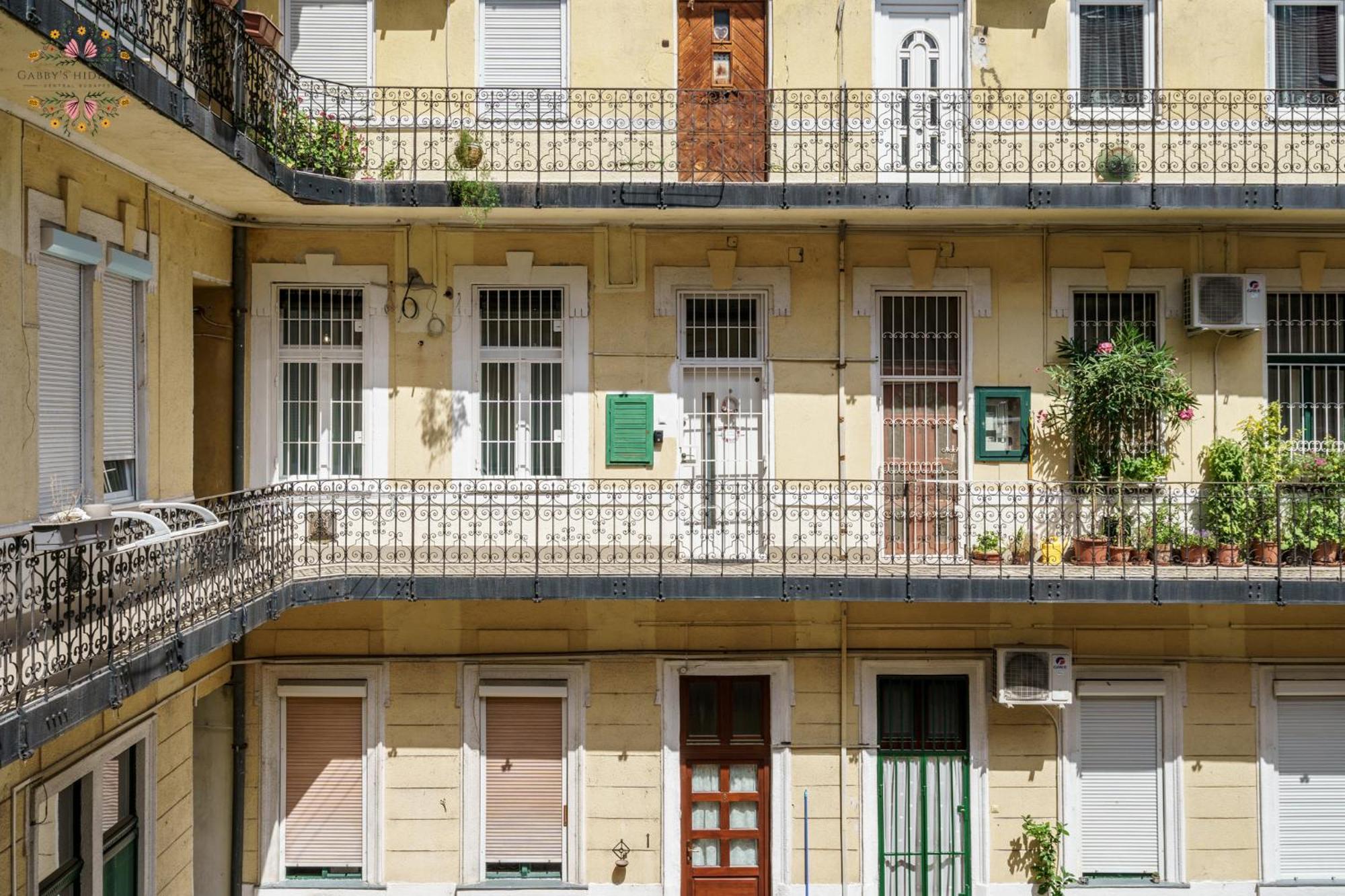 Gabby's Hideaway Apartment *