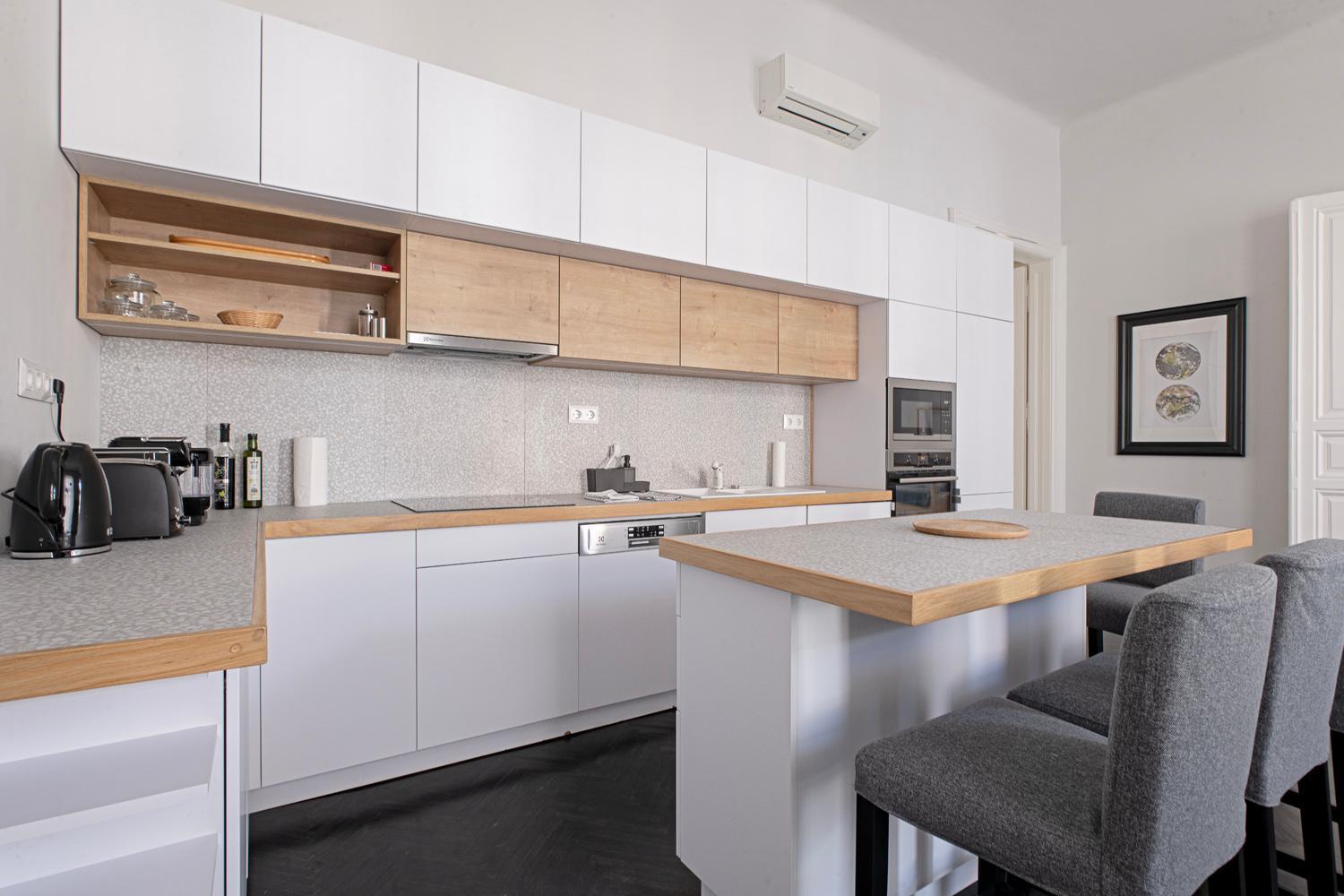 Apartment Center Industrial Budapest