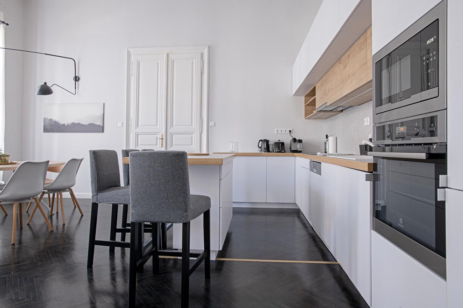 Apartament Center Industrial