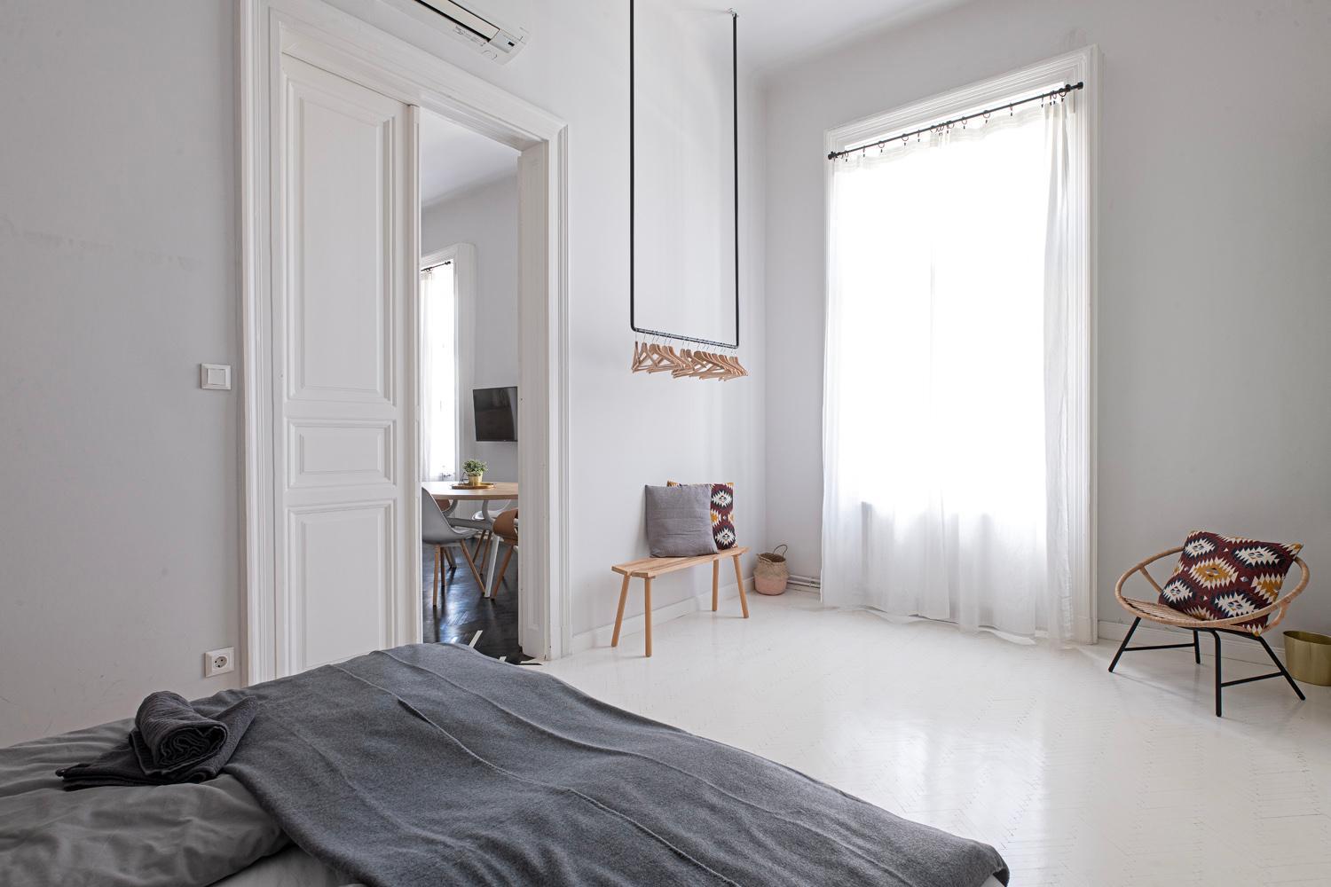 Center Industrial Apartment *