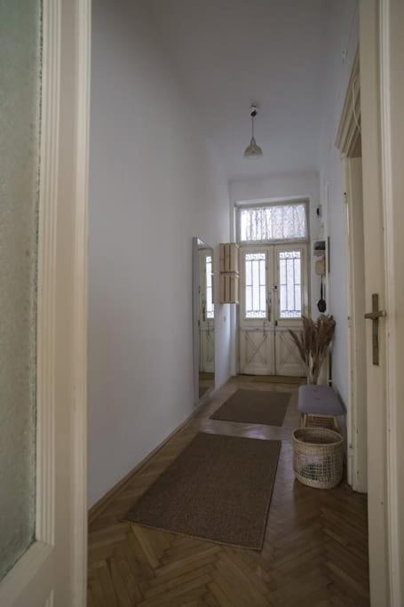 Appartement Baross 86 Greenery *