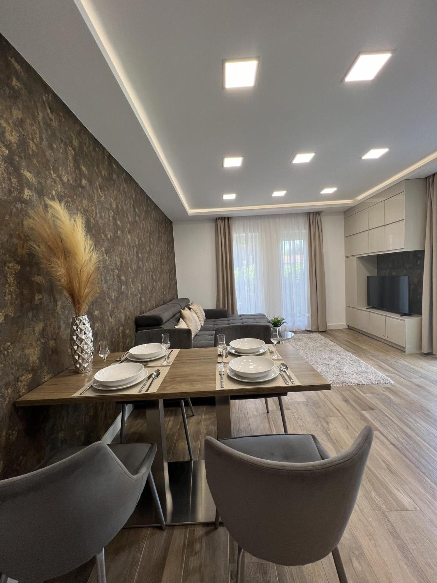 True Gem At The Airport By Newave Apartment