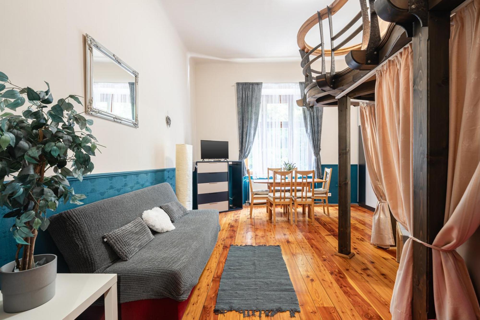 Castle Chainbridge Apartment