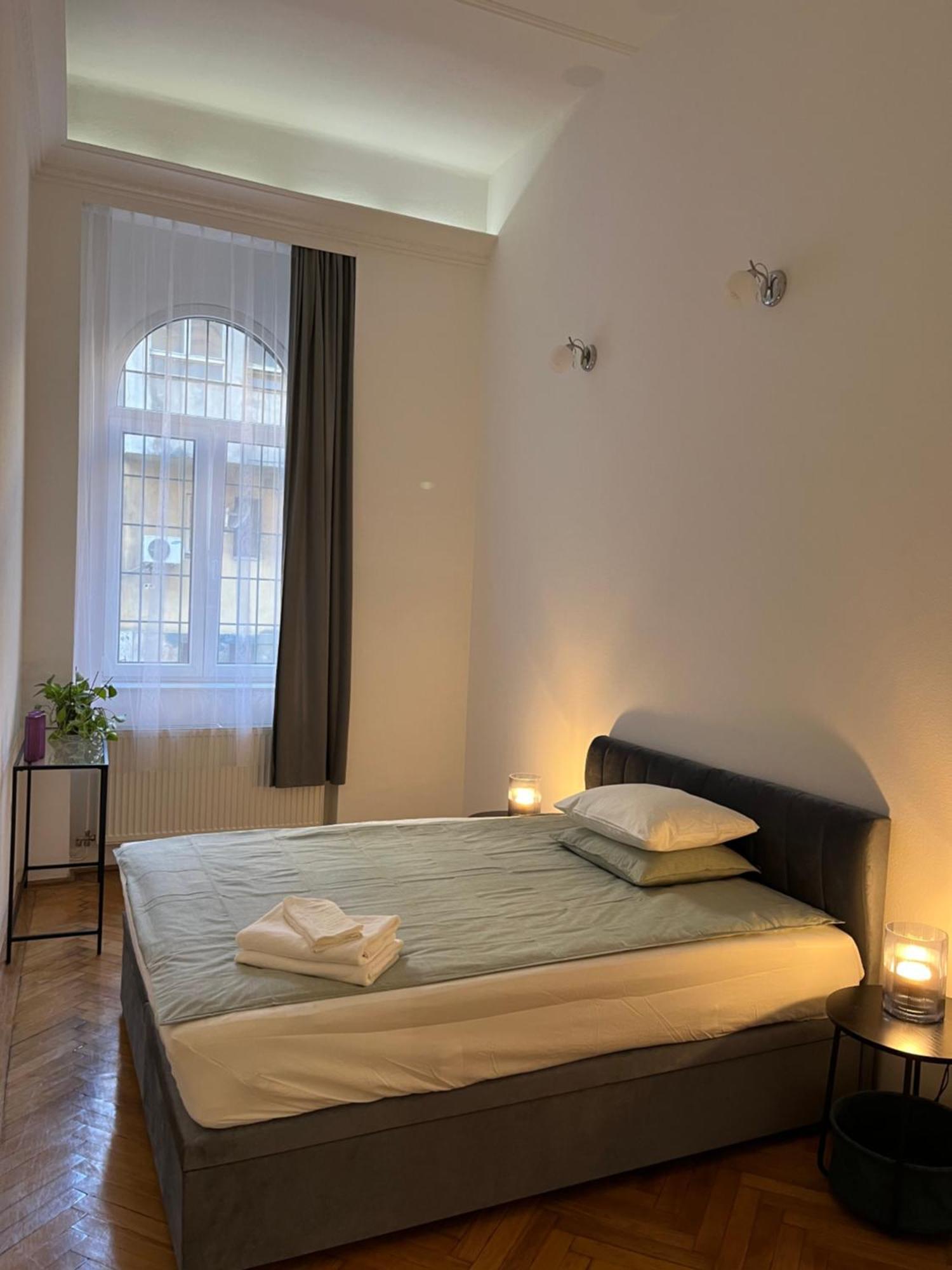 Downtown Apartament *