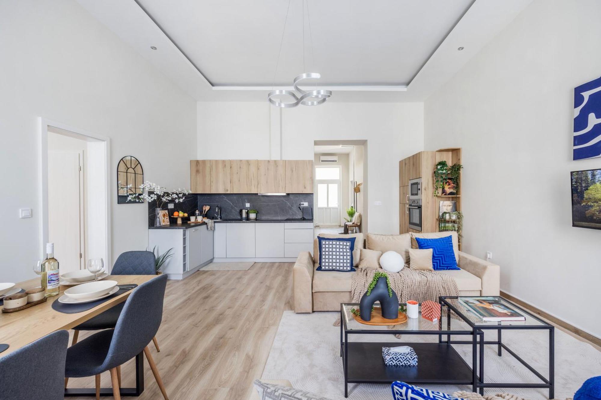 Oasis - Modern Charm, Timeless Comfort