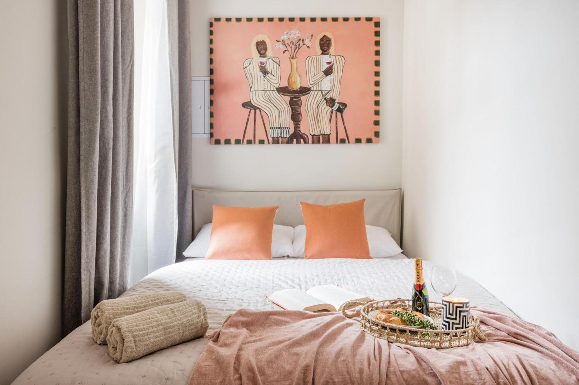 Oasis - Modern Charm, Timeless Comfort * Budapest