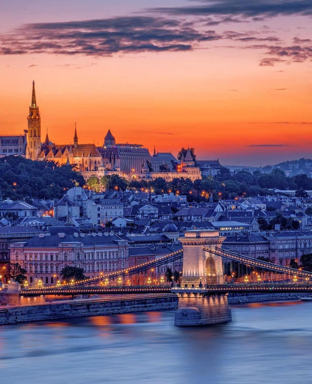 Apartment Bakats Square Premium With Ac Budapest
