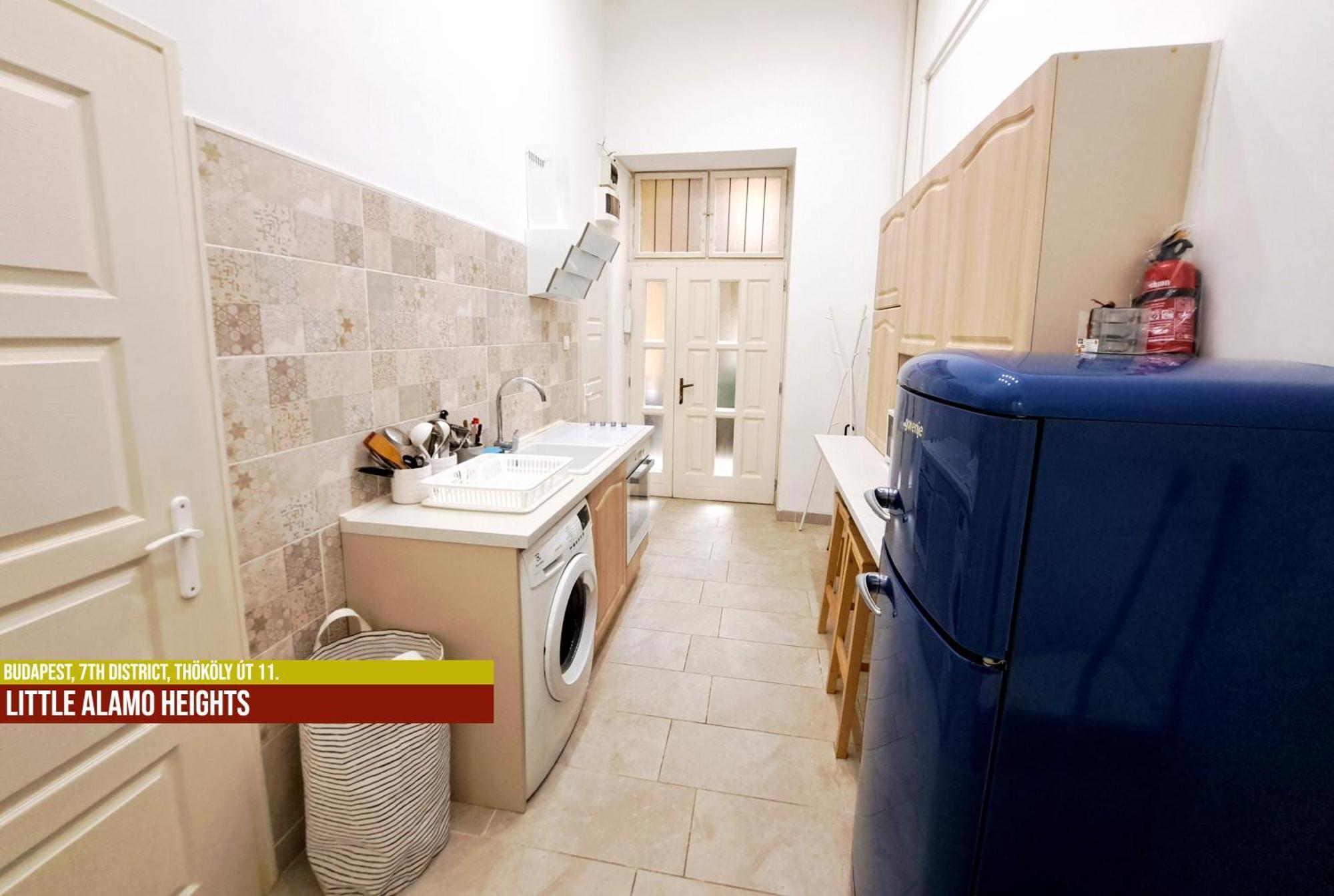 Little Americas Alamo Heights Apartment