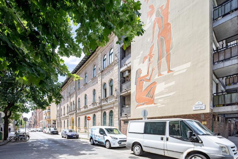 Free Parking Big Joe 6ppl Budapest