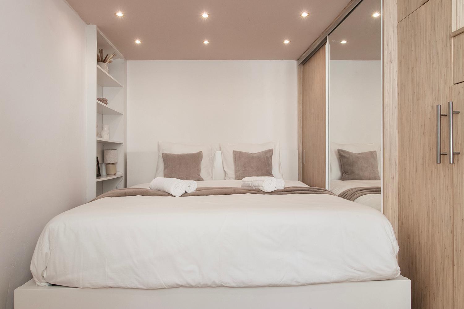 Szondi74 Apartman *