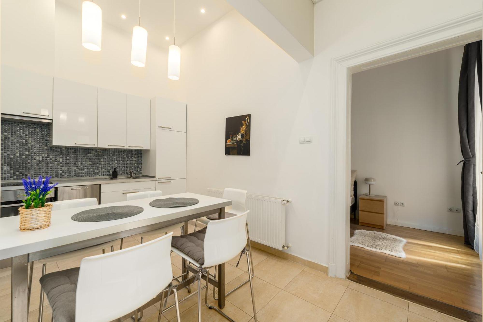 Spacious By Opera Apartamento Budapest