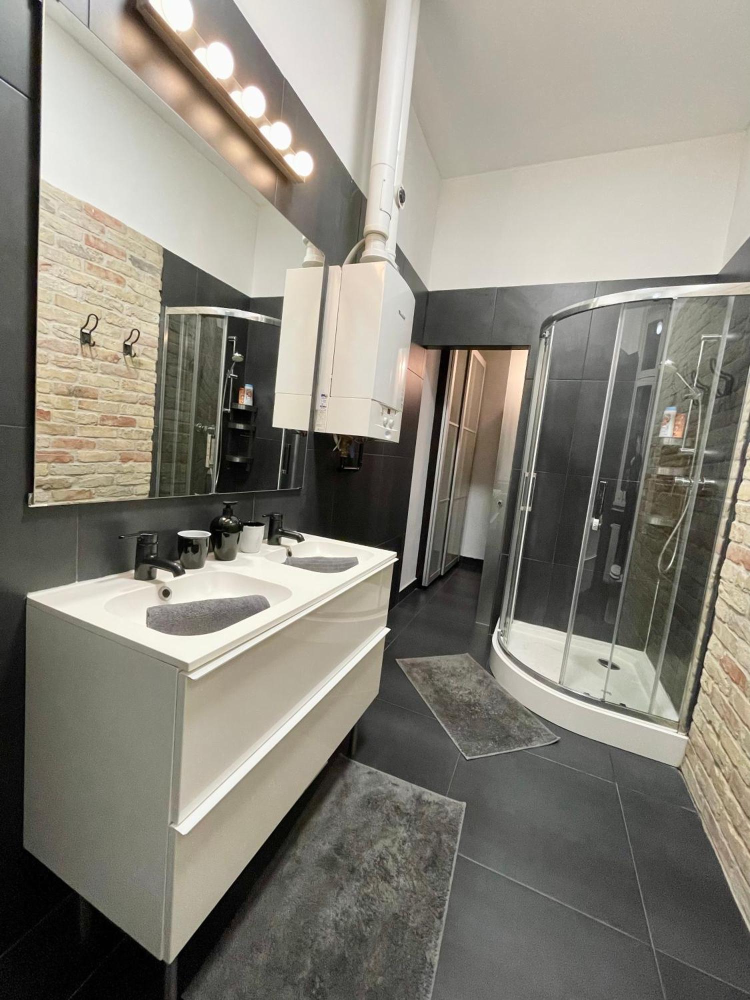 Alice - Andrassy Street Apartamento *