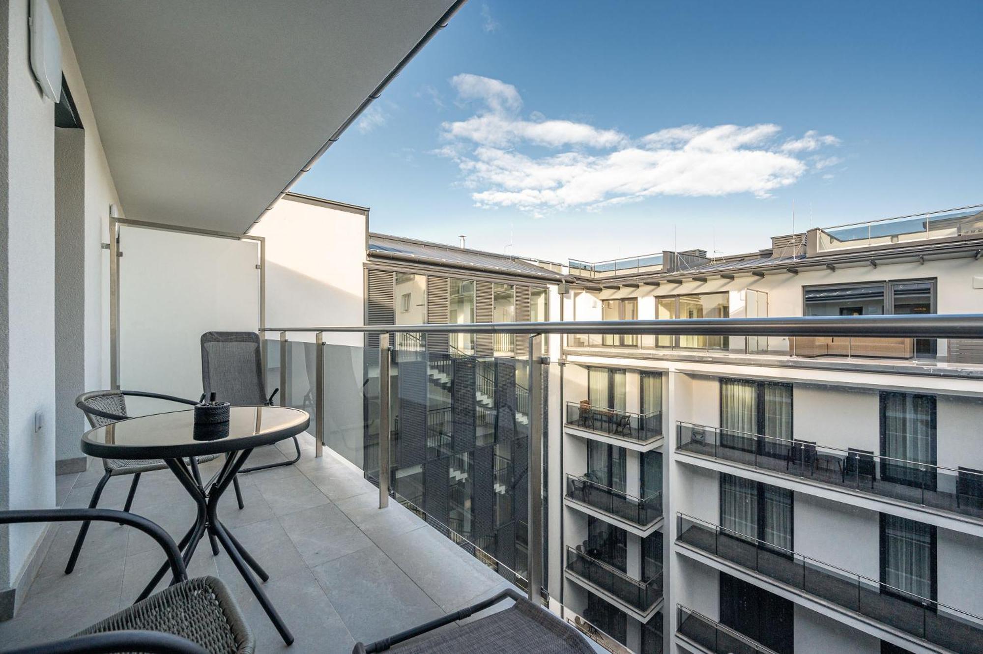With Garage And Balcony In Center Budapest