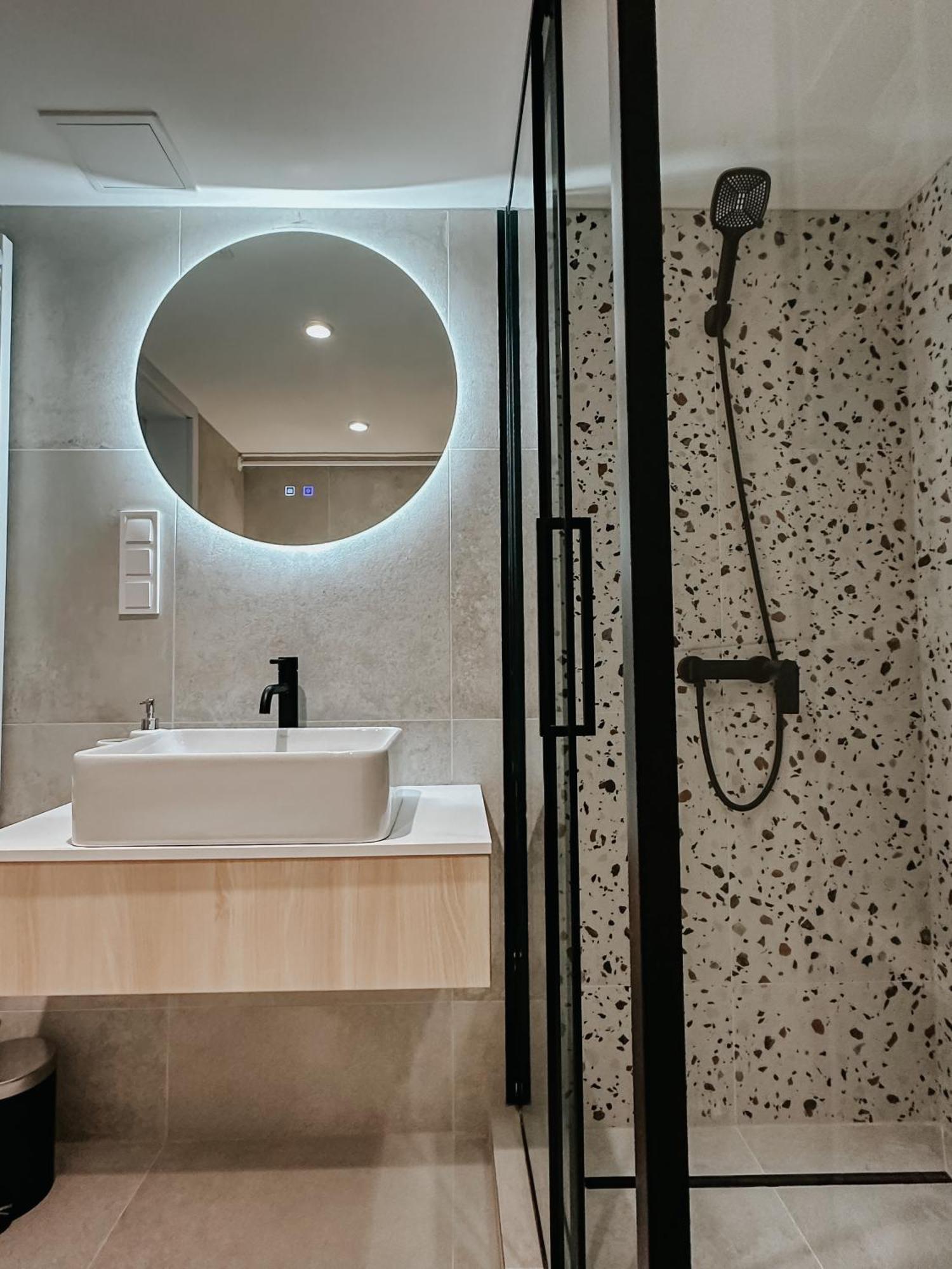 Jokai-j18 Three Bedroom Stylish * Budapest