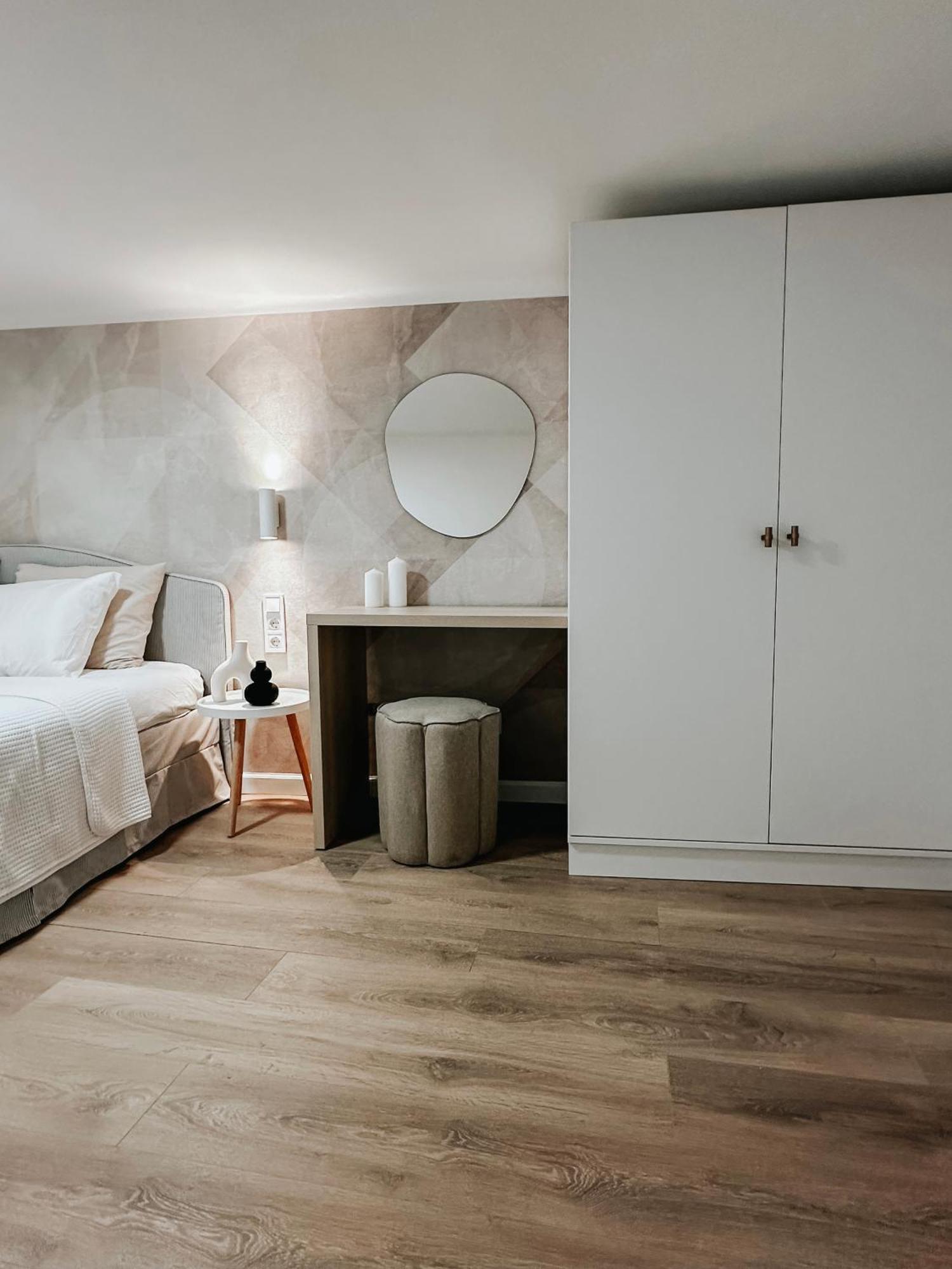 Appartement Jokai-j18 Three Bedroom Stylish