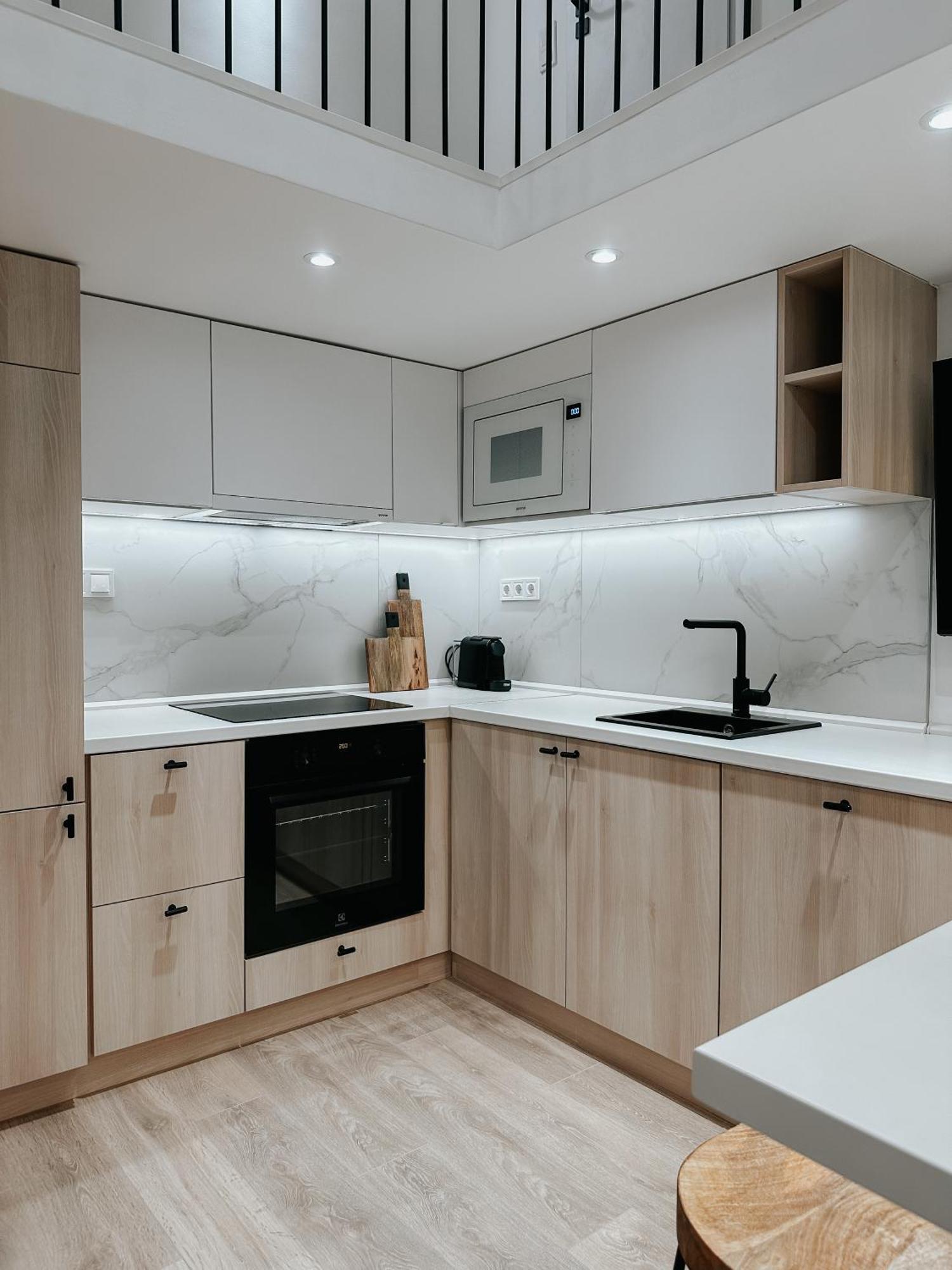 Appartement Jokai-j18 Three Bedroom Stylish Budapest
