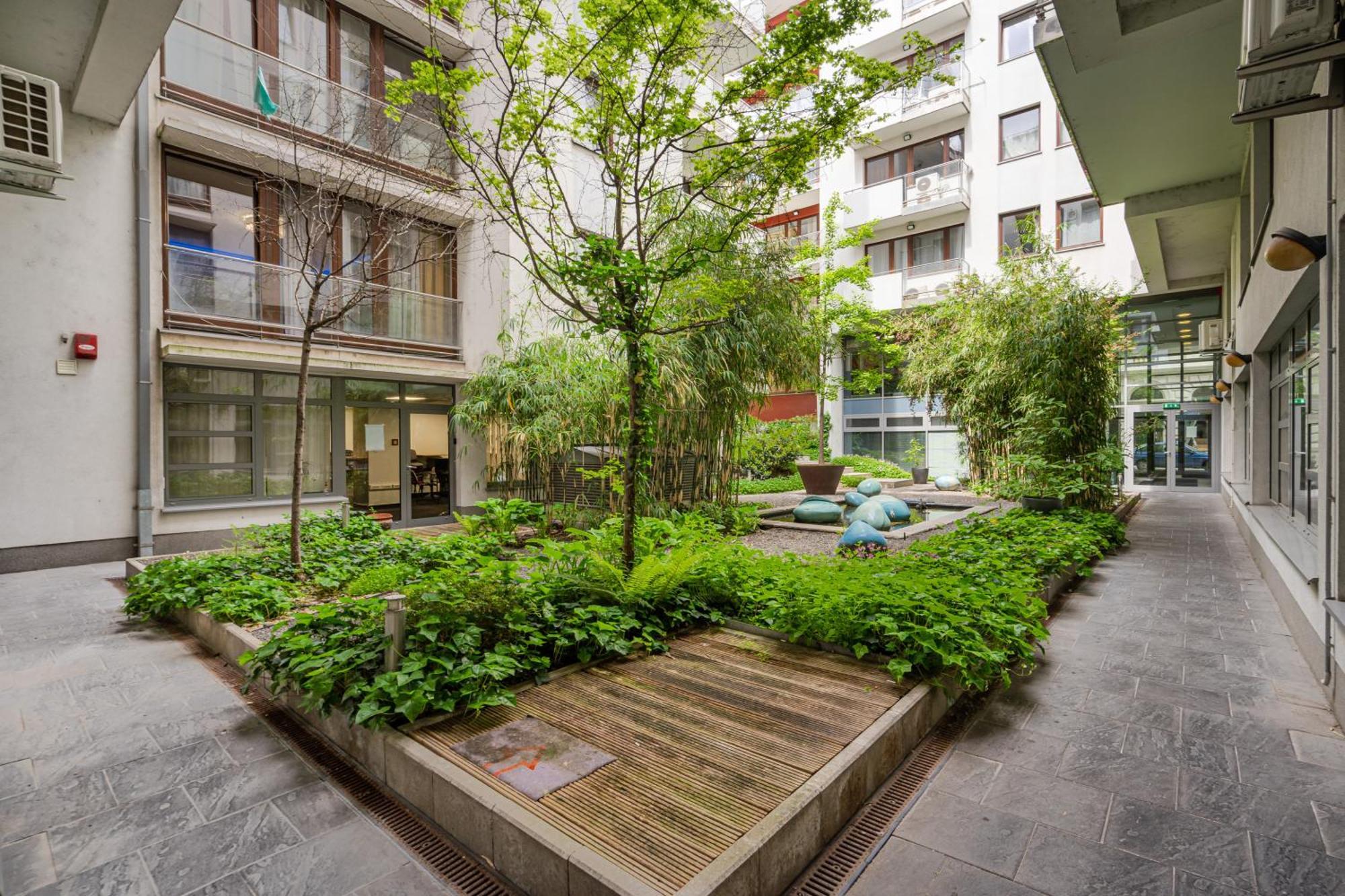Apartamento Of Serenity - 2 Bdr, Free Parking And Terrace Budapest