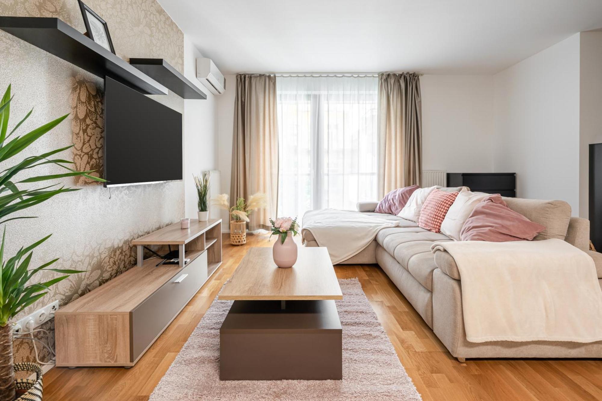 Of Serenity - 2 Bdr, Free Parking And Terrace