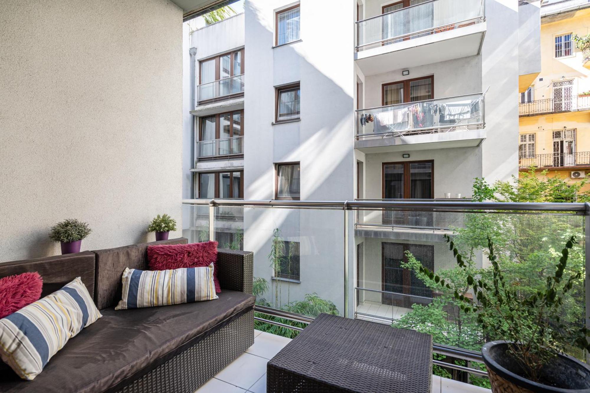 Of Serenity - 2 Bdr, Free Parking And Terrace Apartamento *