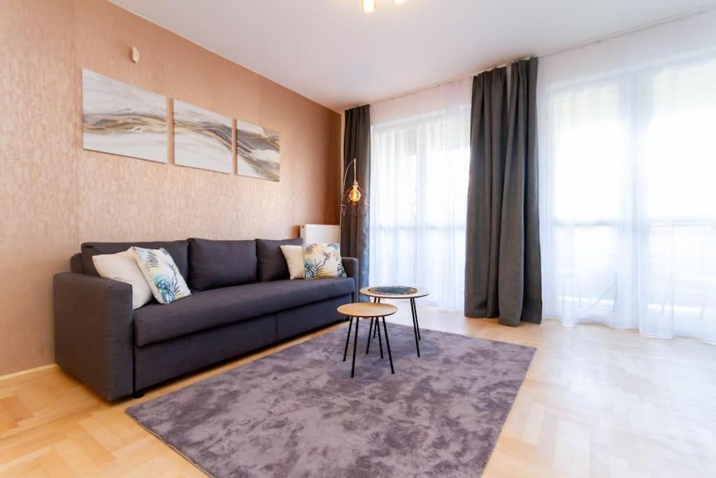 Appartement Gozsdu White Raven 3 - Terrace And Free Underground Parking