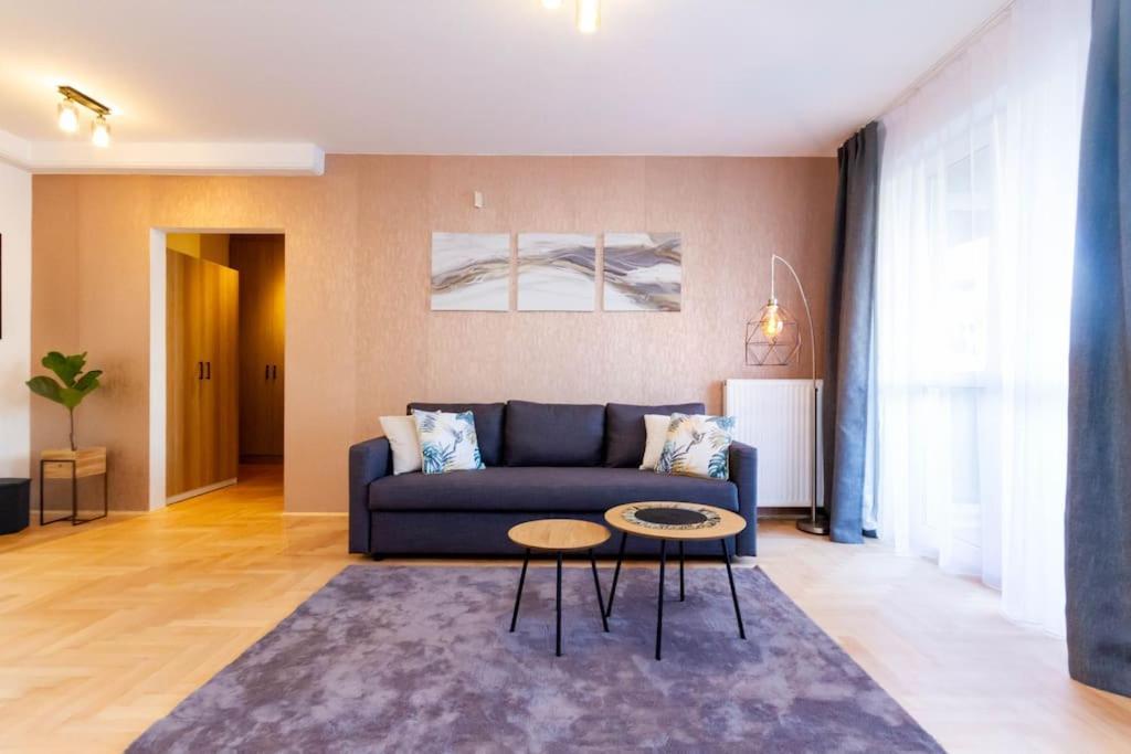 Appartement Gozsdu White Raven 3 - Terrace And Free Underground Parking *