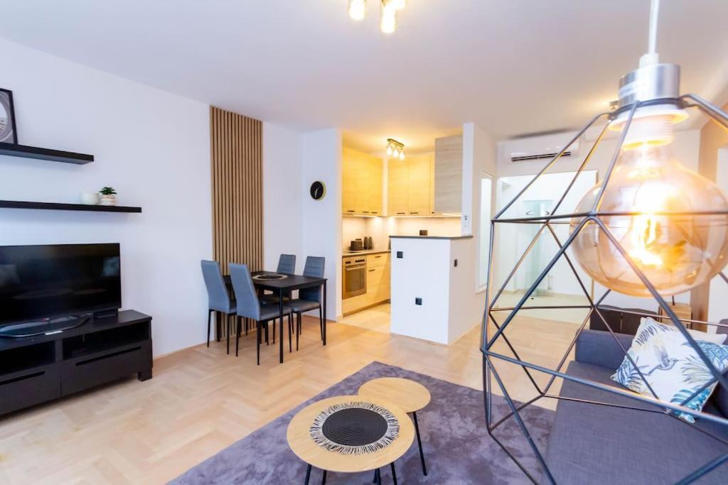 Appartement Gozsdu White Raven 3 - Terrace And Free Underground Parking *