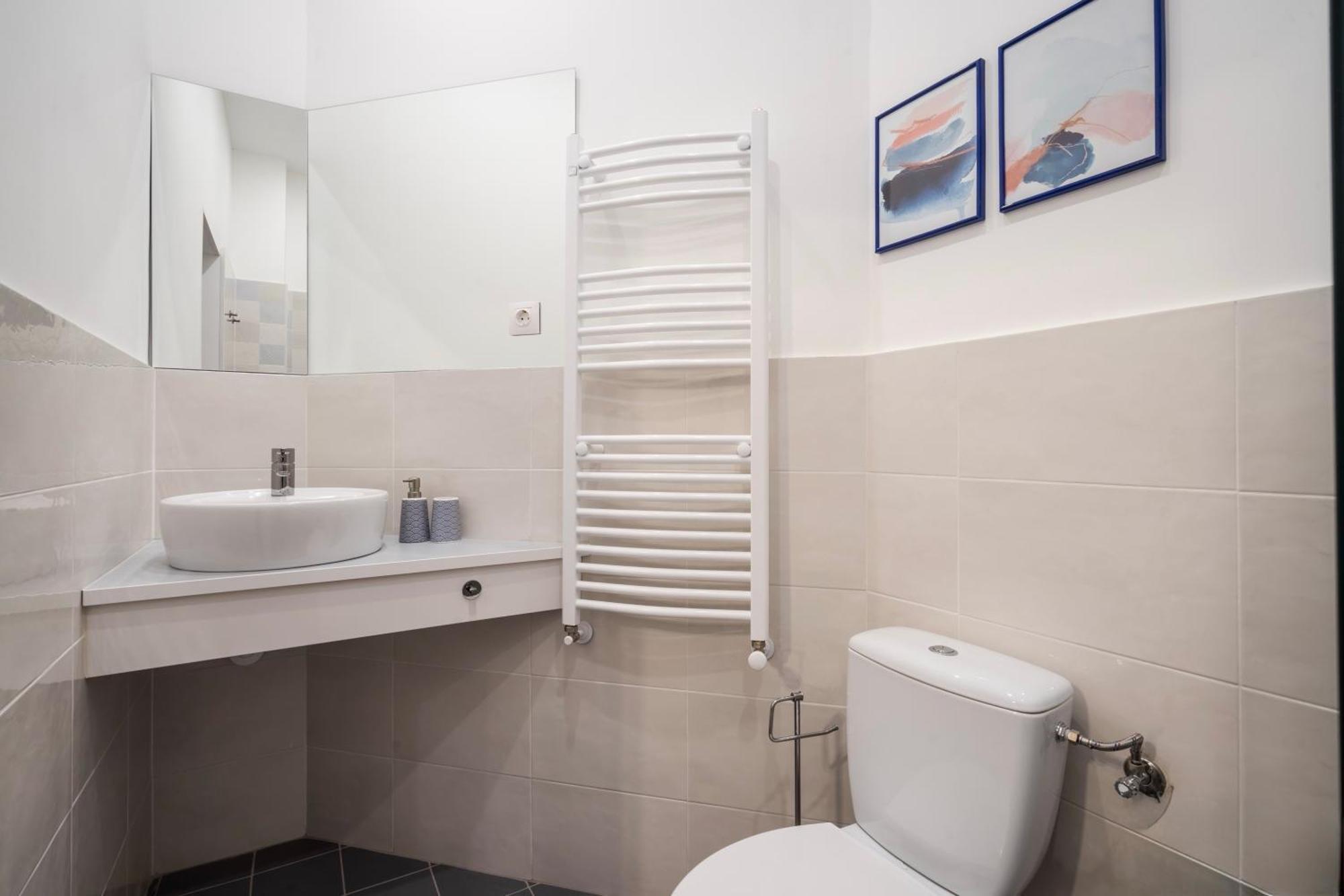 Apartment D58 - Grand Boulevard Royal - Location By Bqa *